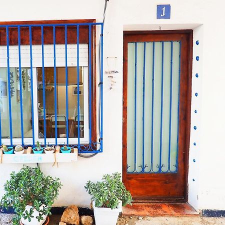 Calafat Apartment By Hello Apartments ซีเจส ภายนอก รูปภาพ