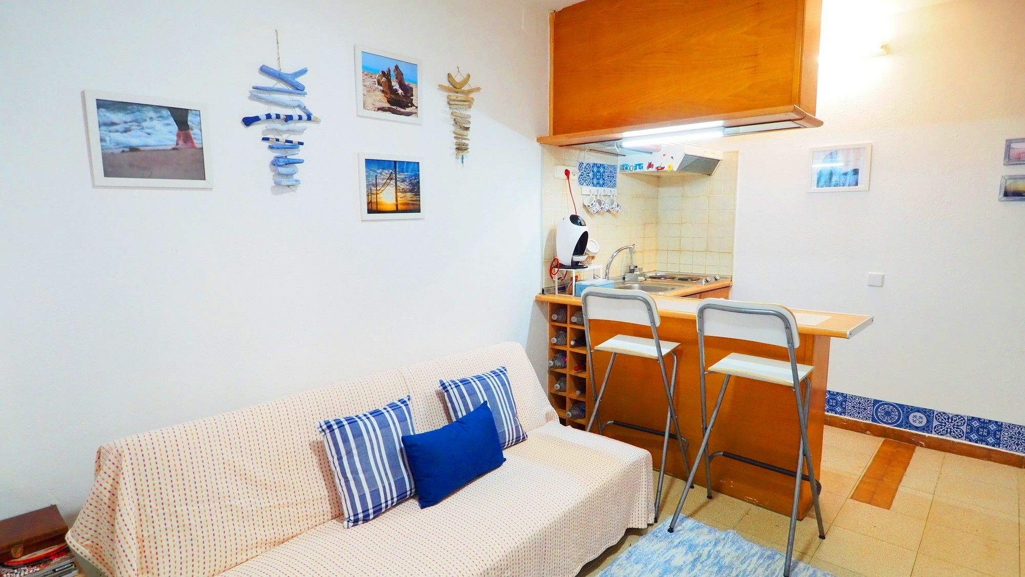 Calafat Apartment By Hello Apartments ซีเจส ภายนอก รูปภาพ